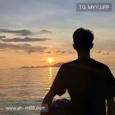 仰辉育